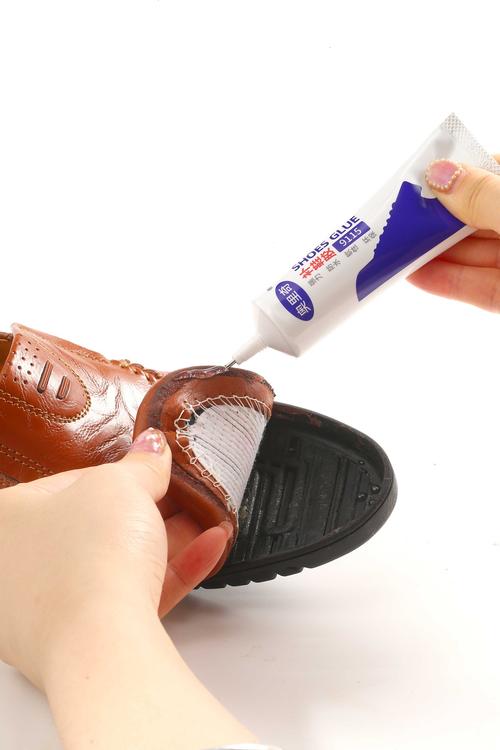 粘鞋子用什么胶水最好?